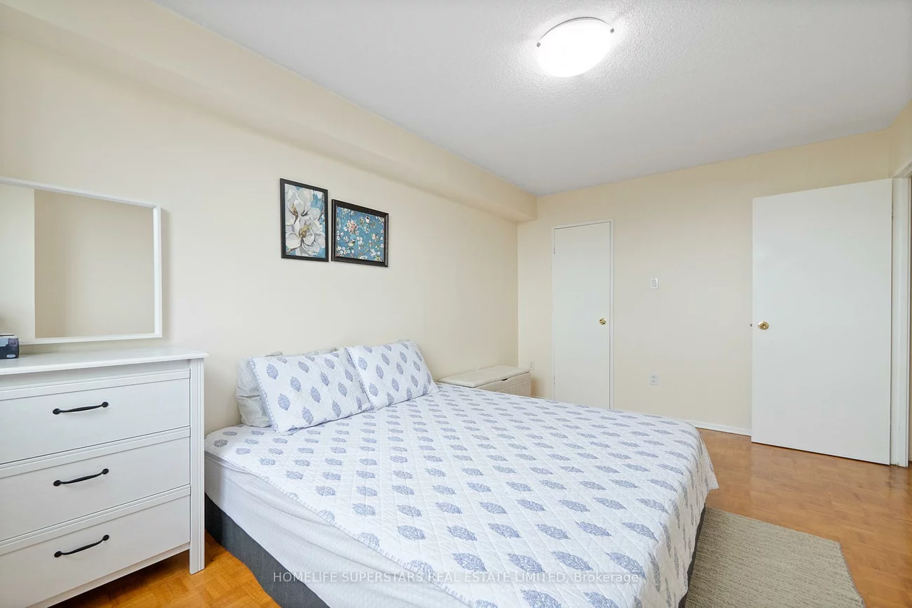 301, Prudential, Dorset Park, Toronto