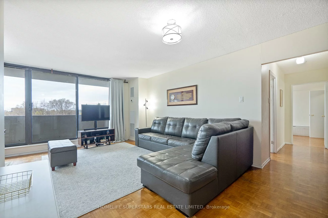 301, Prudential, Dorset Park, Toronto