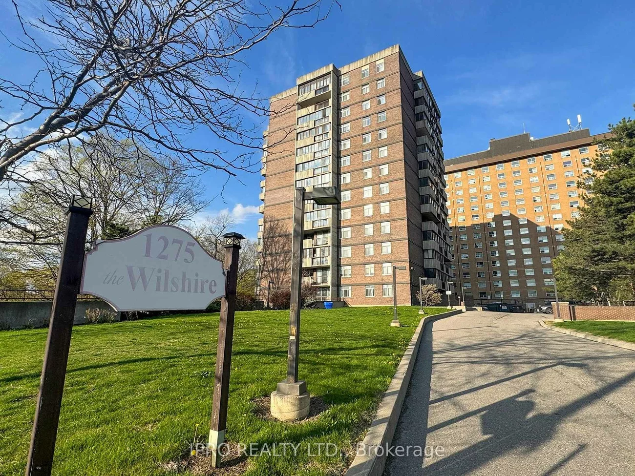 1275, Markham, Woburn, Toronto