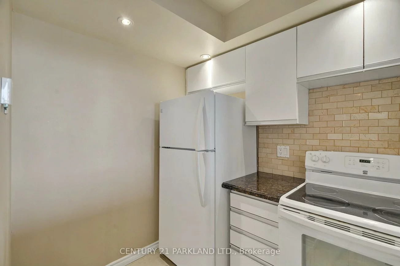 5, Greystone Walk, Kennedy Park, Toronto