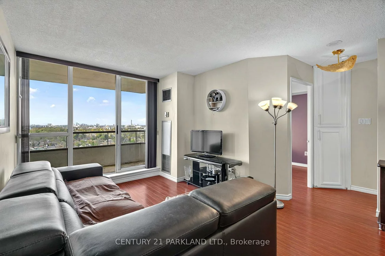 5, Greystone Walk, Kennedy Park, Toronto