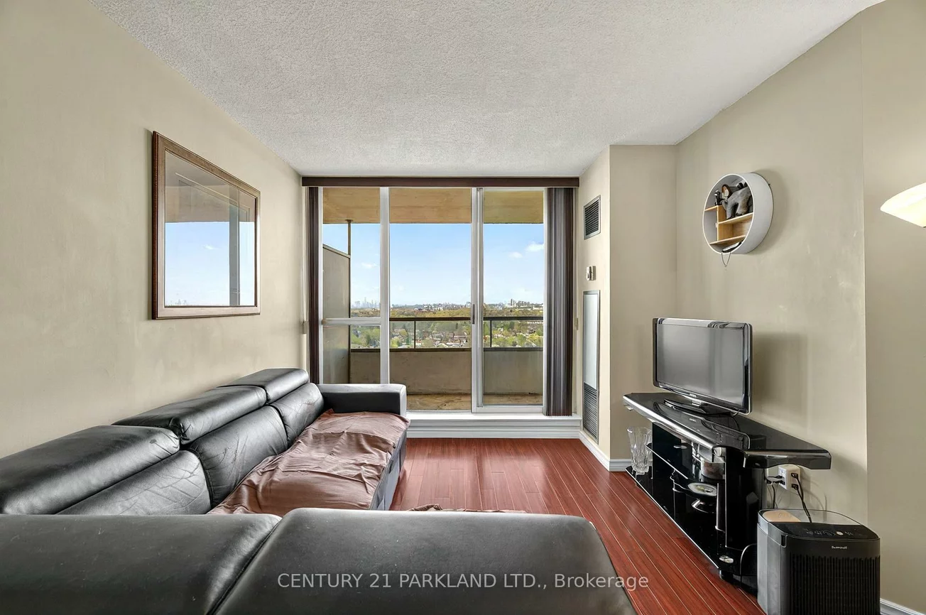 5, Greystone Walk, Kennedy Park, Toronto