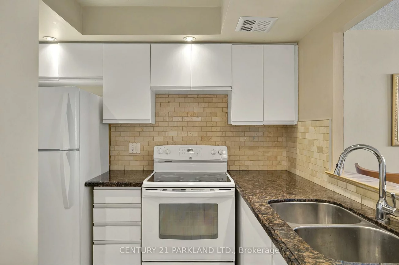 5, Greystone Walk, Kennedy Park, Toronto