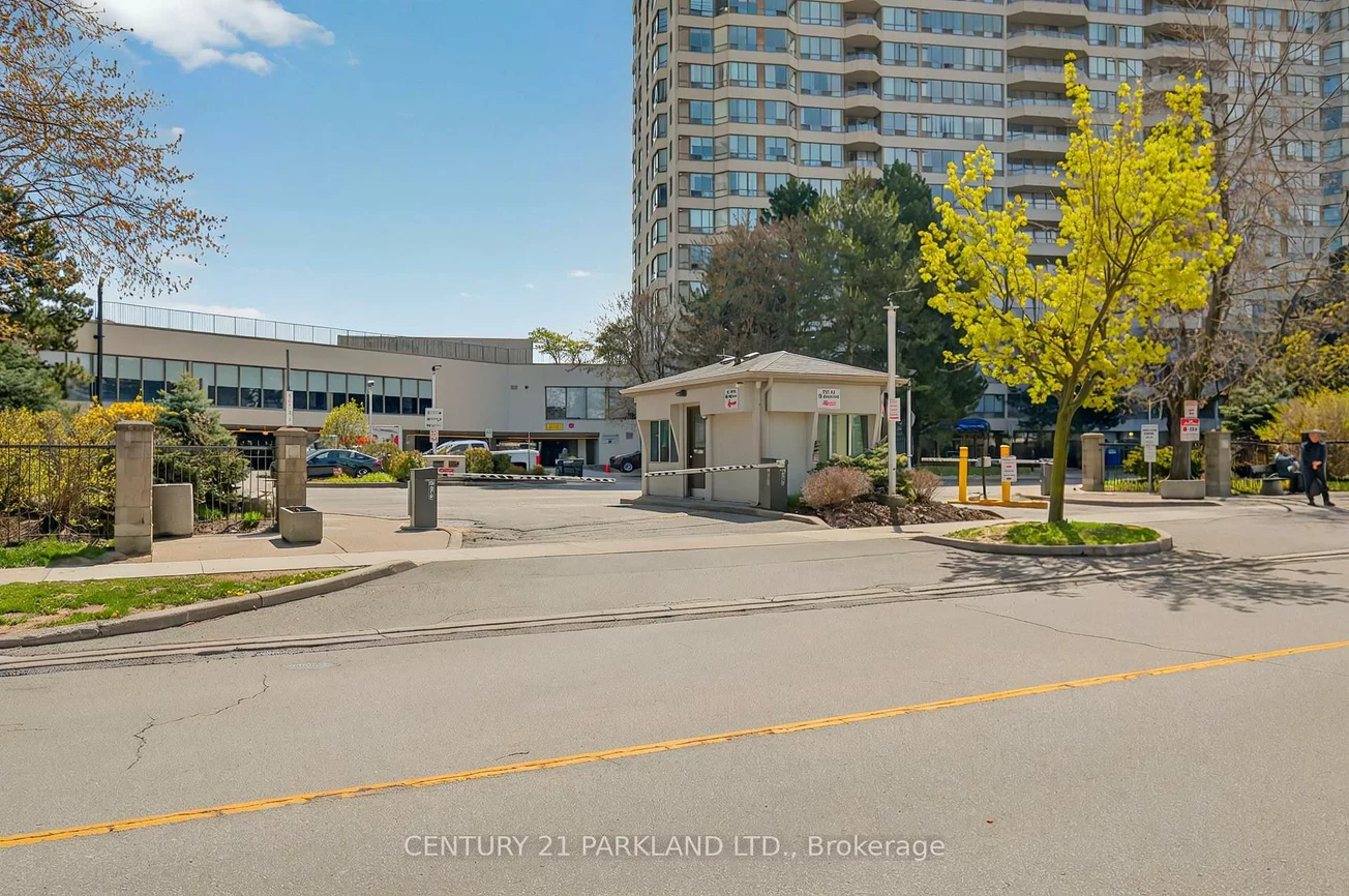 5, Greystone Walk, Kennedy Park, Toronto
