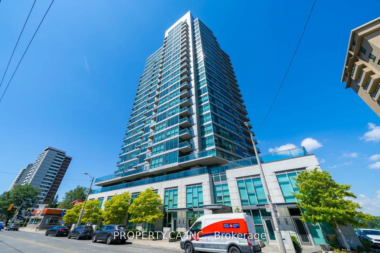 1048, Broadview, Broadview North, Toronto