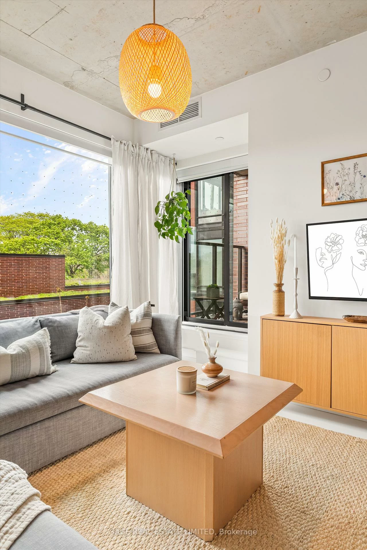 246, Logan, South Riverdale, Toronto