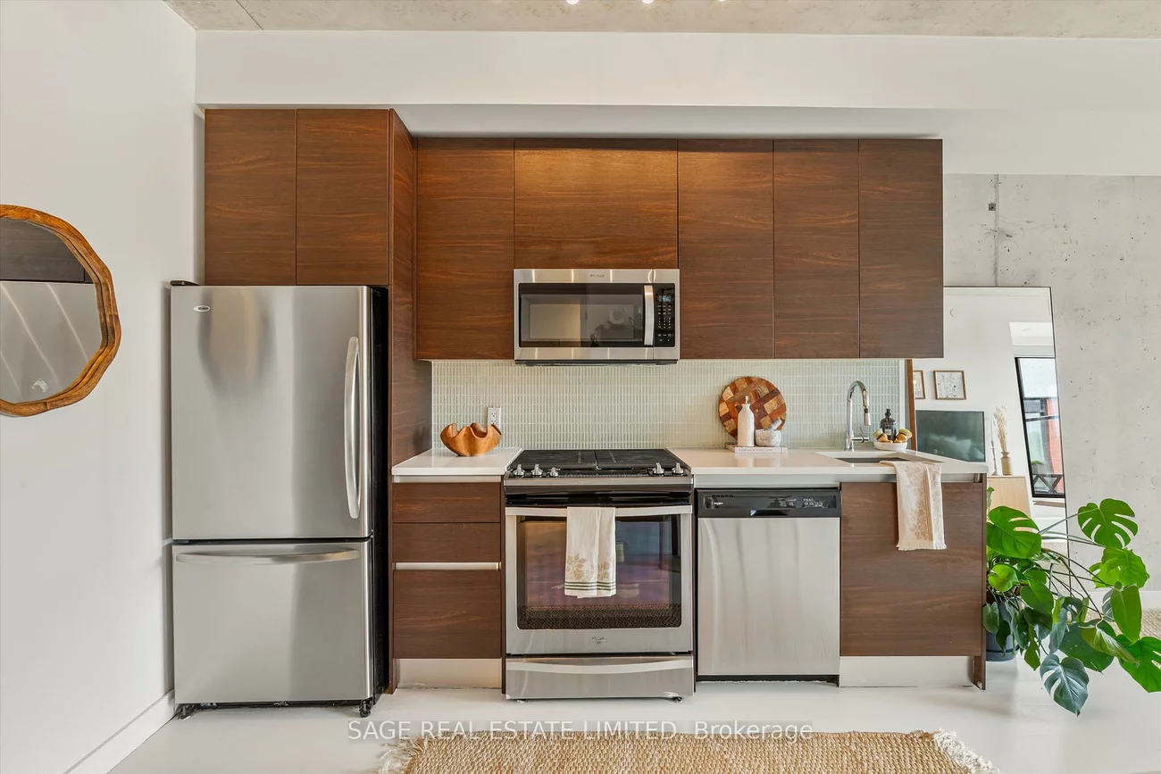 246, Logan, South Riverdale, Toronto