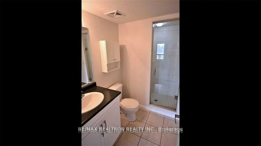 10, Mendelssohn, Clairlea-Birchmount, Toronto