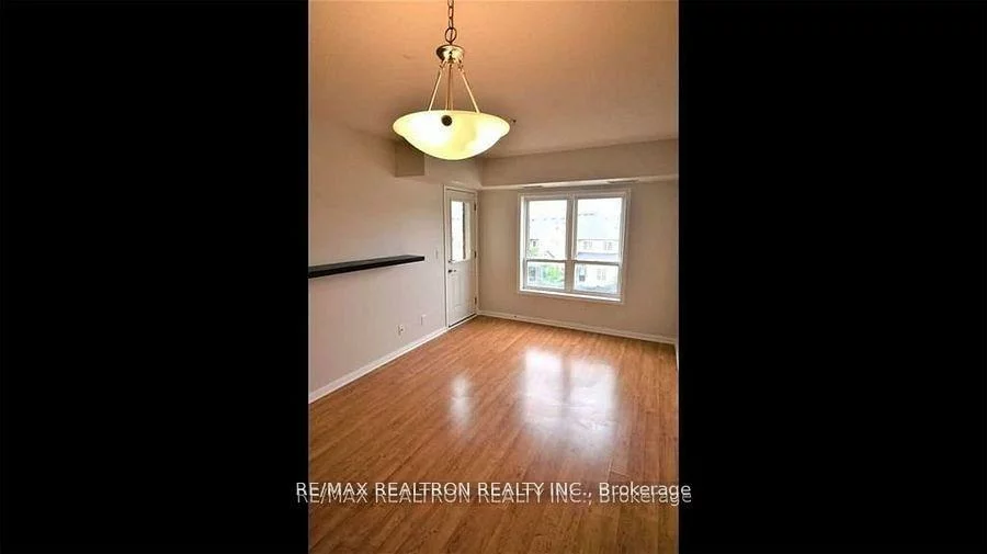 10, Mendelssohn, Clairlea-Birchmount, Toronto