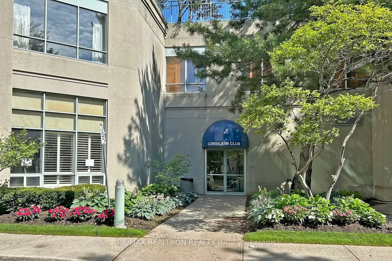 68, Corporate, Woburn, Toronto