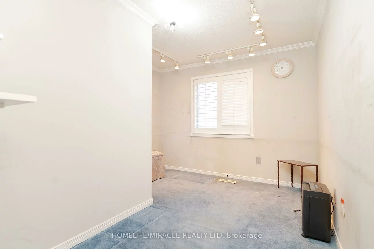 50, Blackwell, Malvern, Toronto