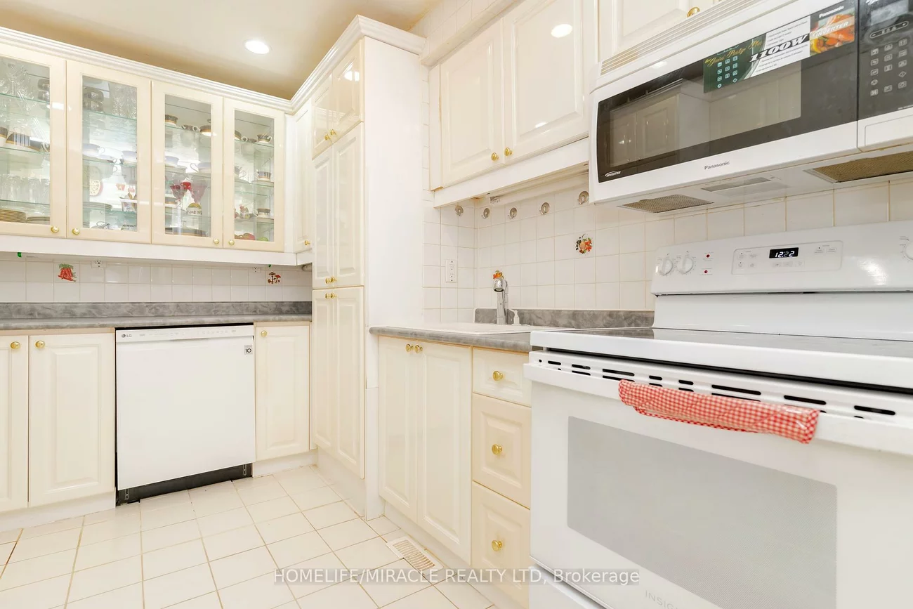 50, Blackwell, Malvern, Toronto