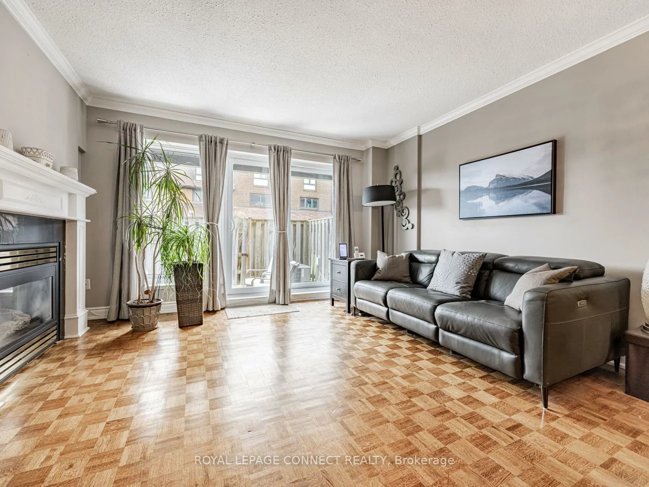 28, Livingston, Guildwood, Toronto