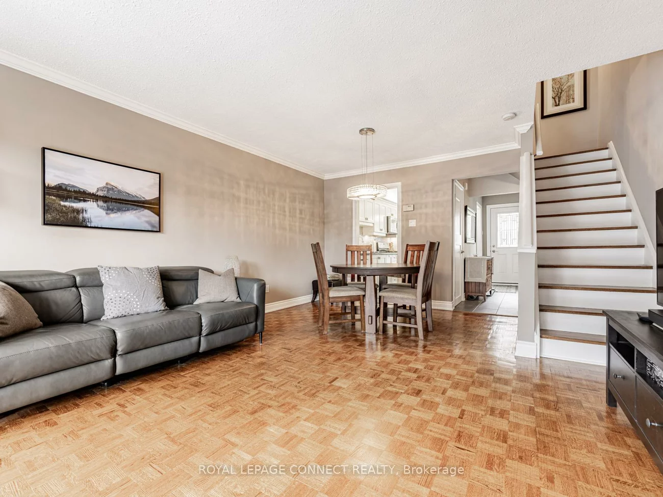 28, Livingston, Guildwood, Toronto