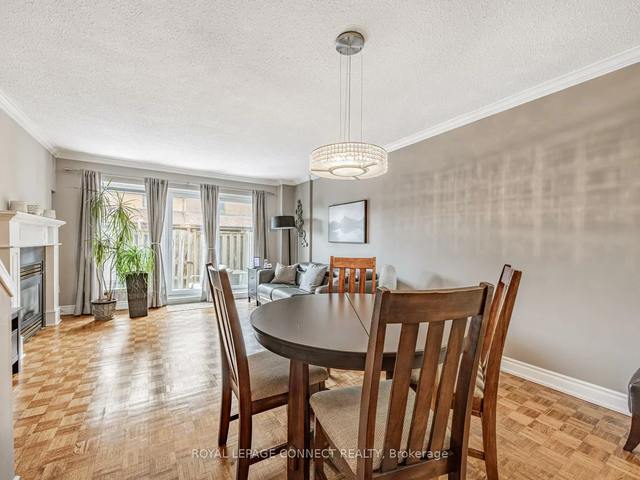 28, Livingston, Guildwood, Toronto