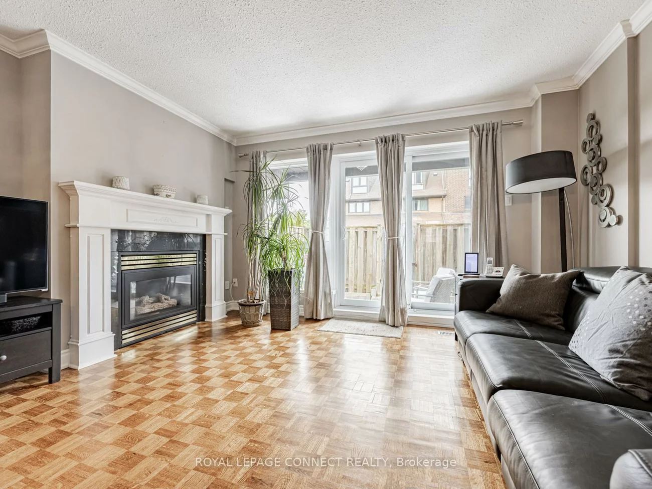 28, Livingston, Guildwood, Toronto