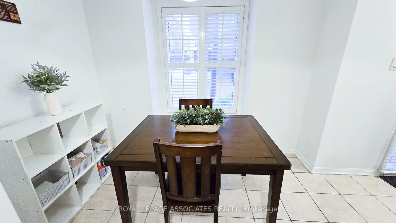50, Mendelssohn, Clairlea-Birchmount, Toronto