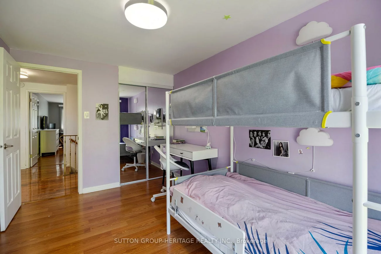 40, Dundalk, Dorset Park, Toronto