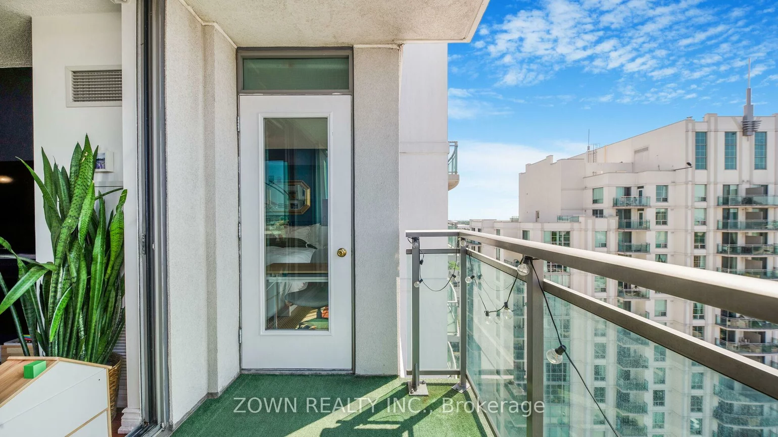 6, Rosebank, Malvern, Toronto