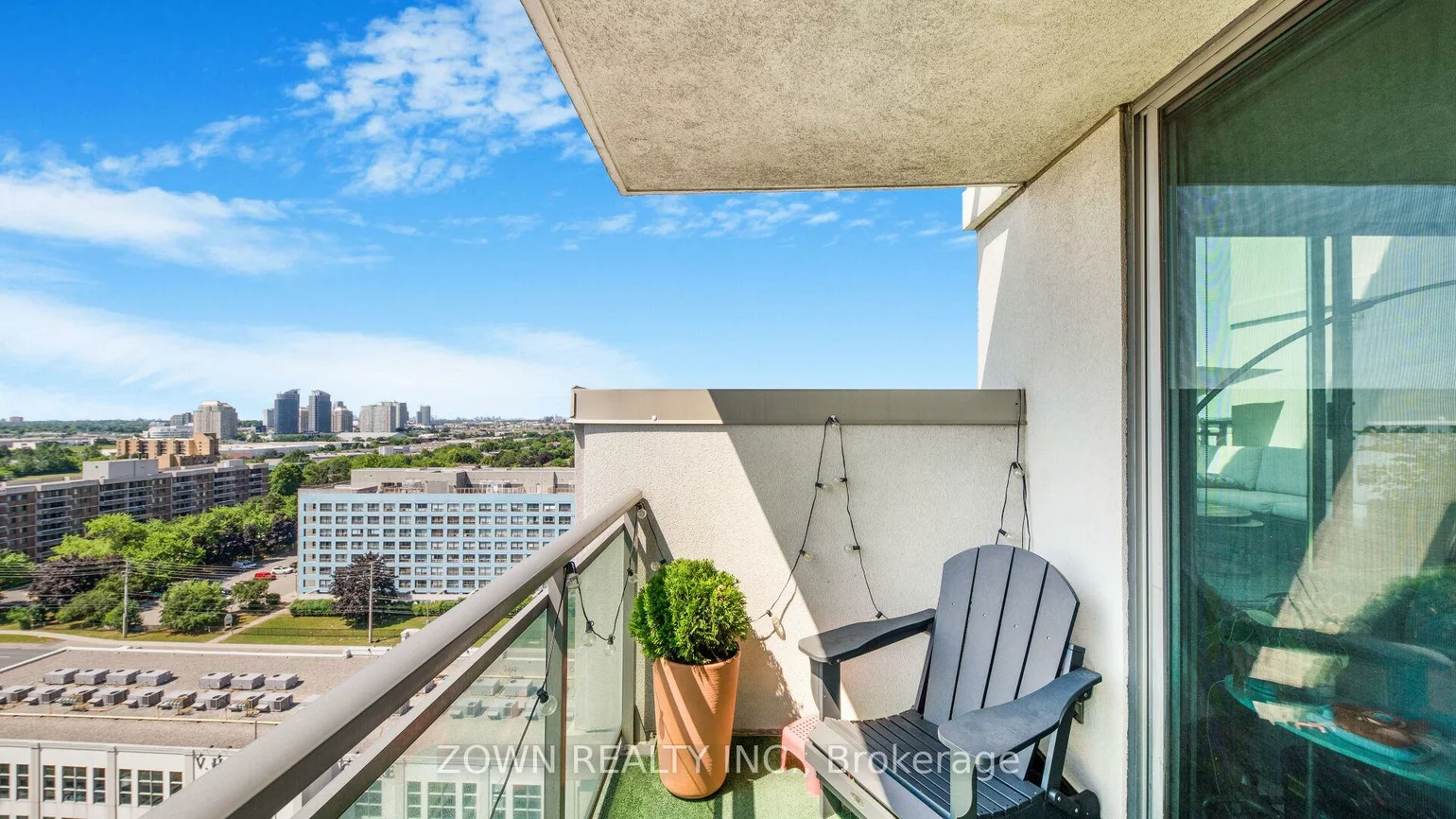 6, Rosebank, Malvern, Toronto