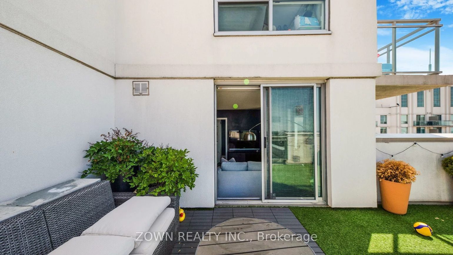 6, Rosebank, Malvern, Toronto