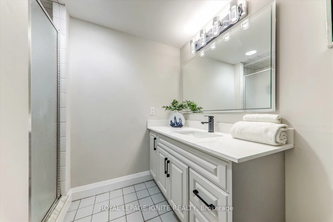 410, Mclevin, Malvern, Toronto