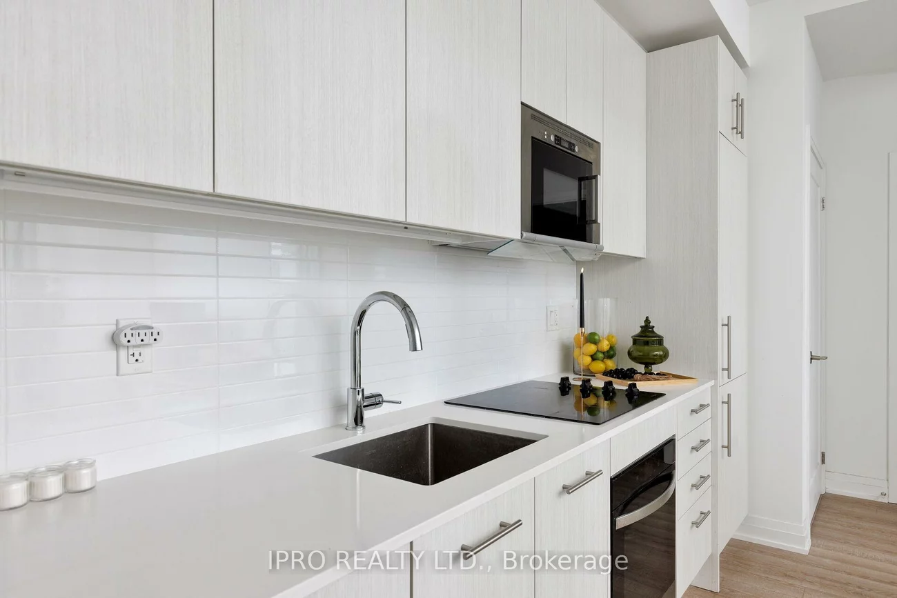 286, Main, East End-Danforth, Toronto