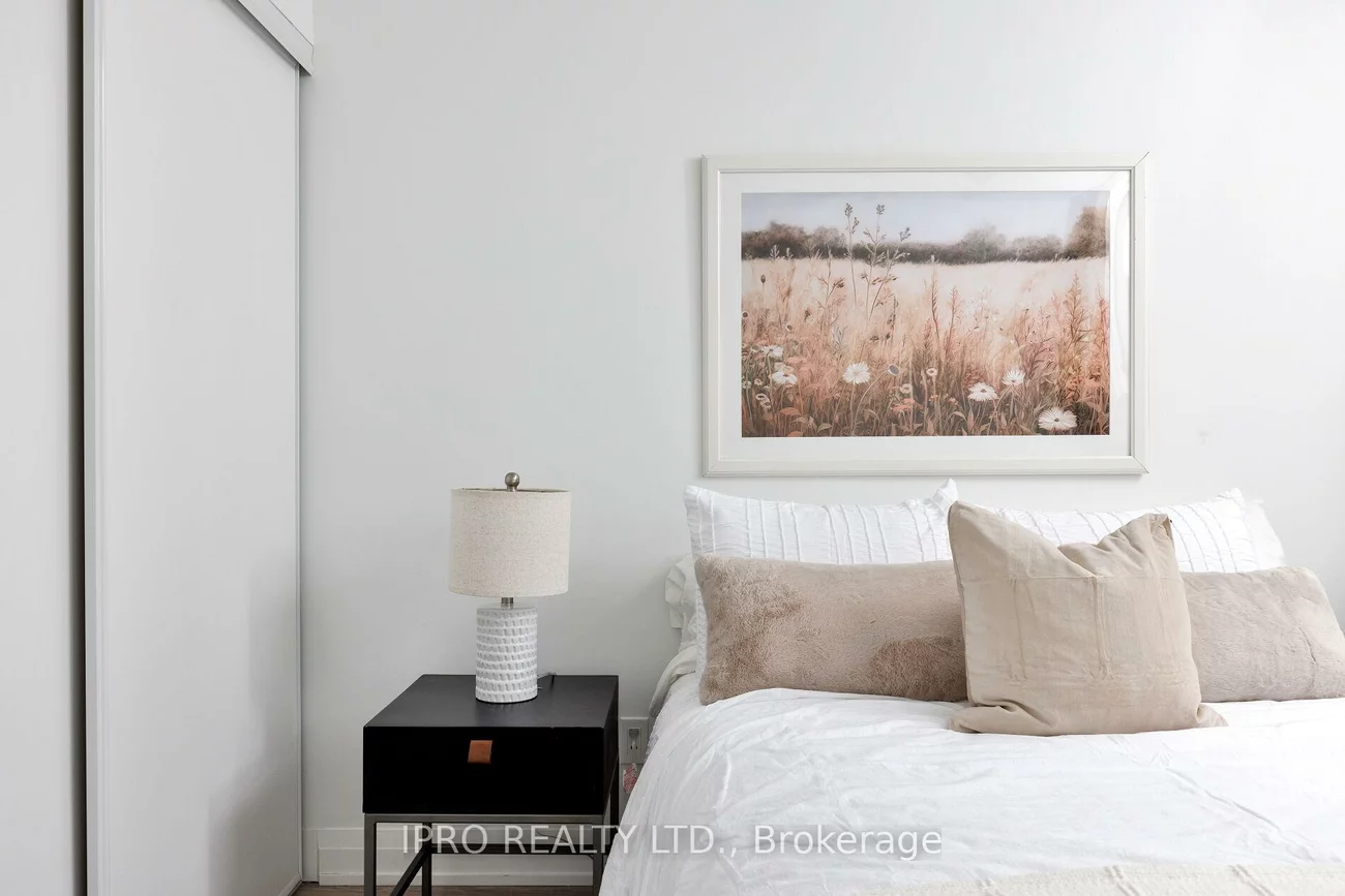 286, Main, East End-Danforth, Toronto