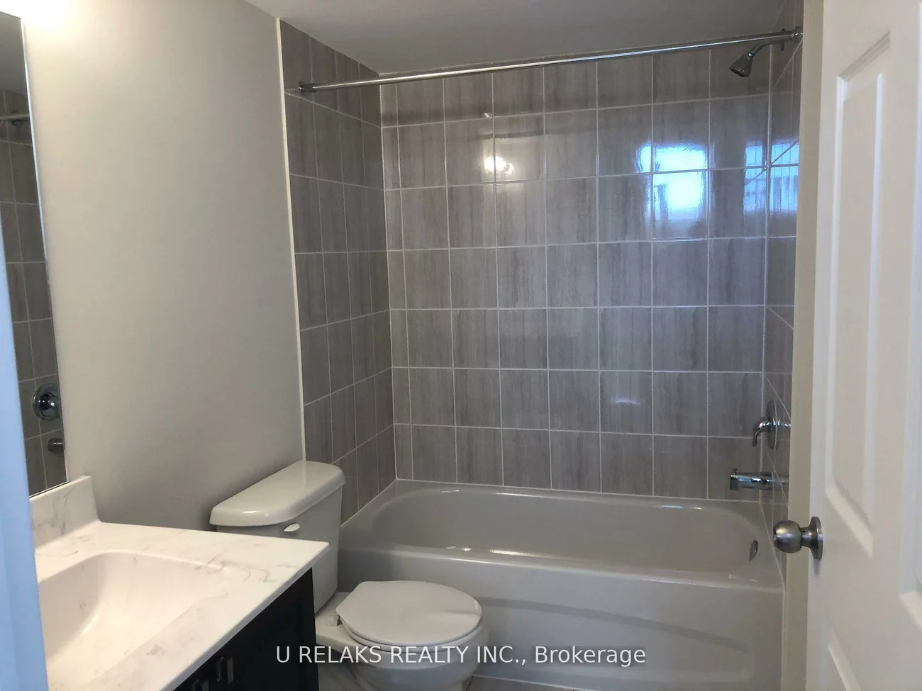 500, Kingbird, Rouge E11, Toronto