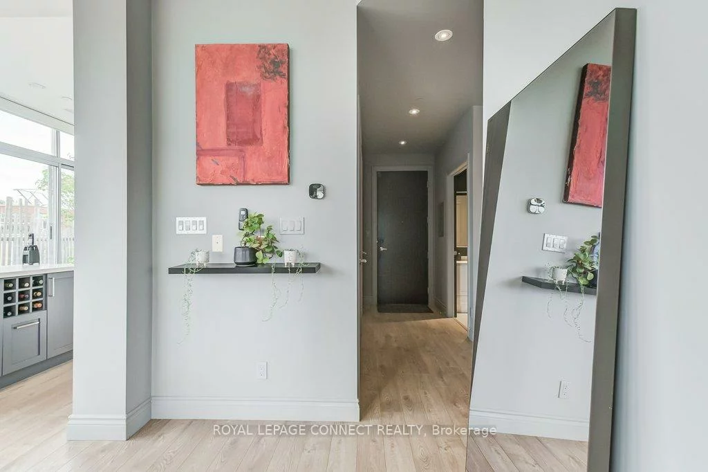 1003, Queen, South Riverdale, Toronto
