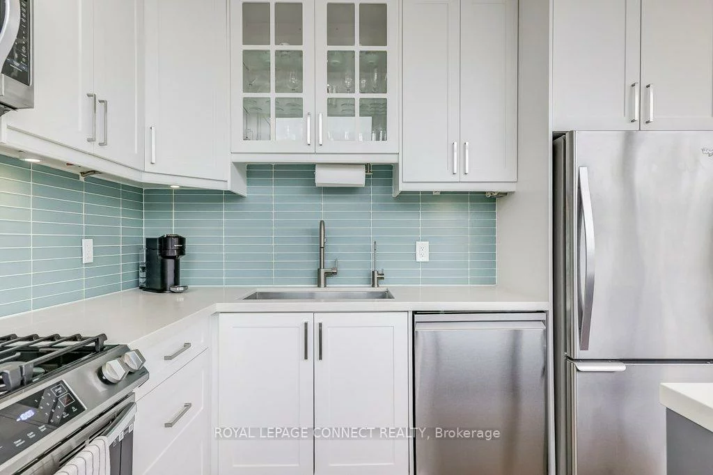 1003, Queen, South Riverdale, Toronto