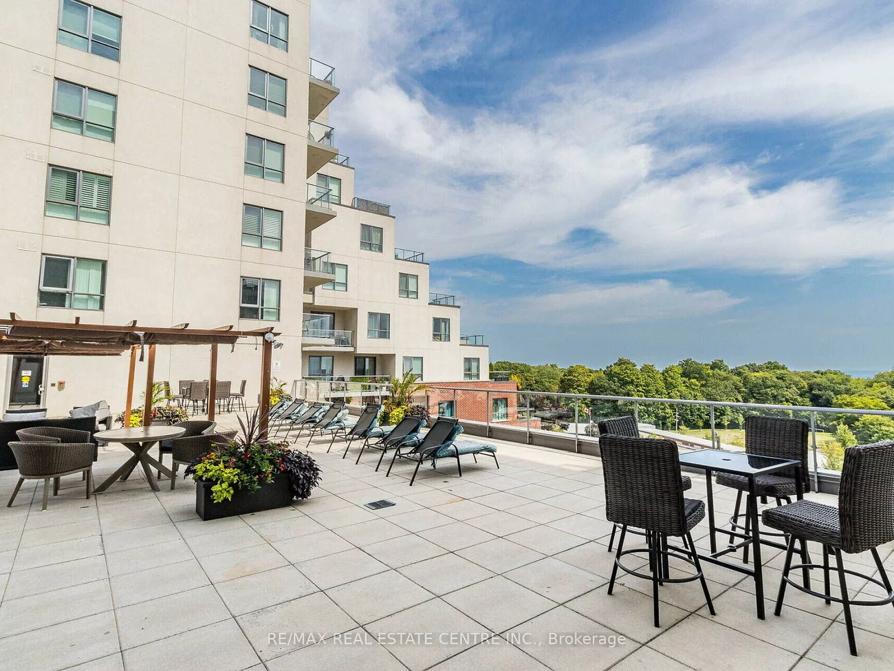22, East Haven, Birchcliffe-Cliffside, Toronto