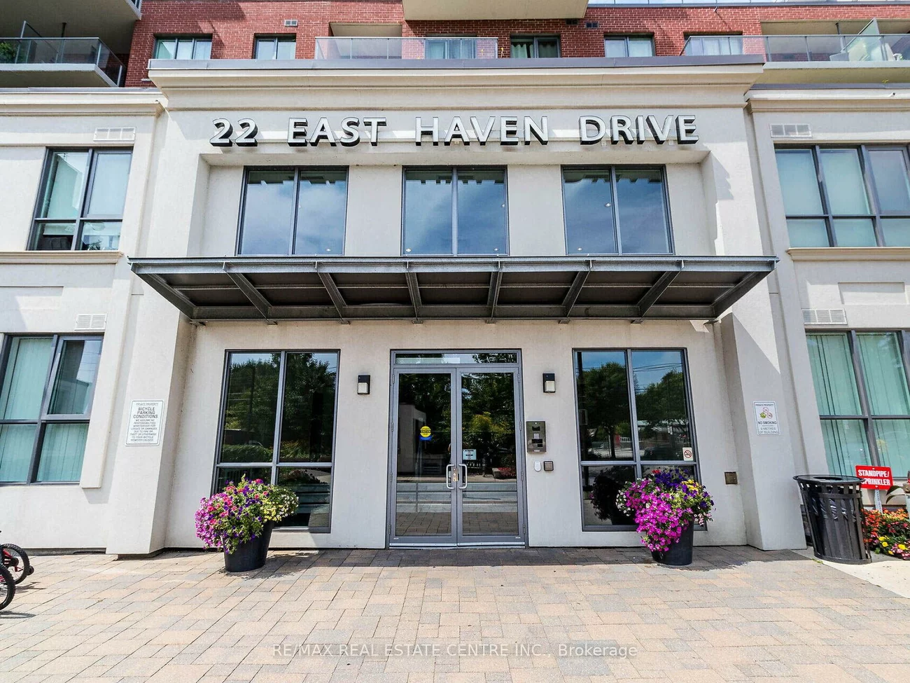 22, East Haven, Birchcliffe-Cliffside, Toronto