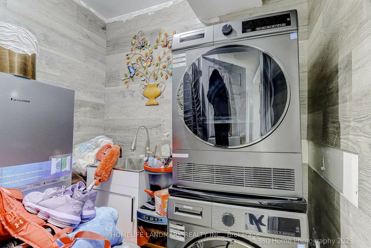361, Birchmount, Birchcliffe-Cliffside, Toronto