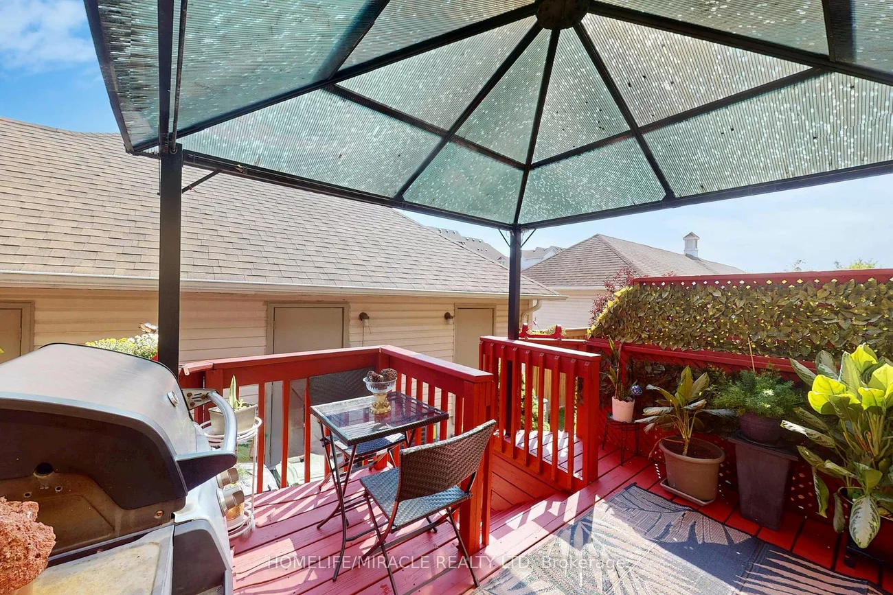 57, Hedge End, Rouge E11, Toronto