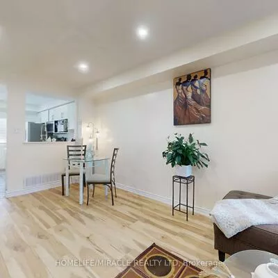 57, Hedge End, Rouge E11, Toronto