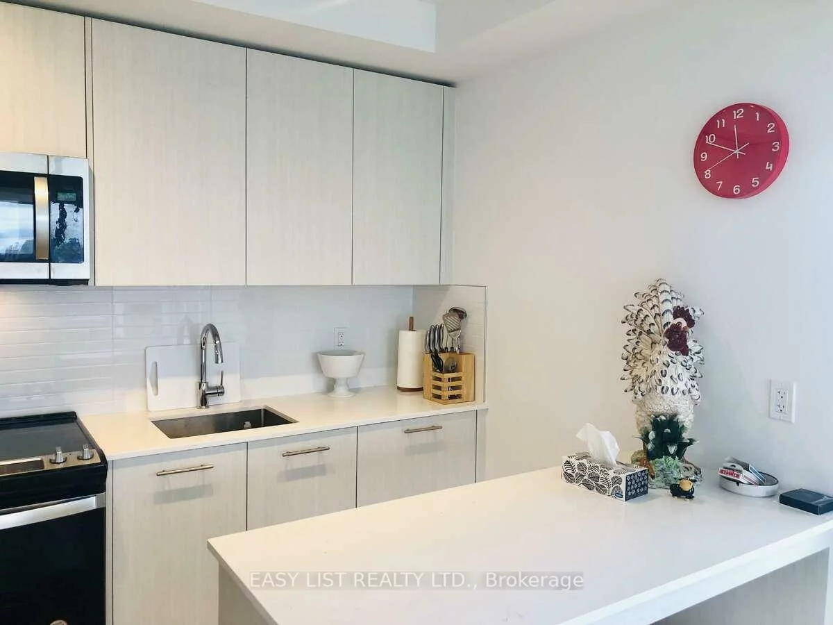 286, Main, East End-Danforth, Toronto