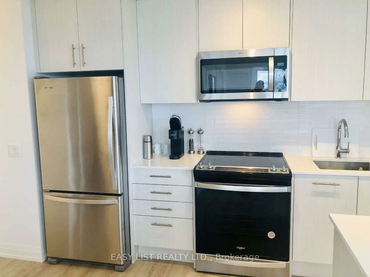 286, Main, East End-Danforth, Toronto
