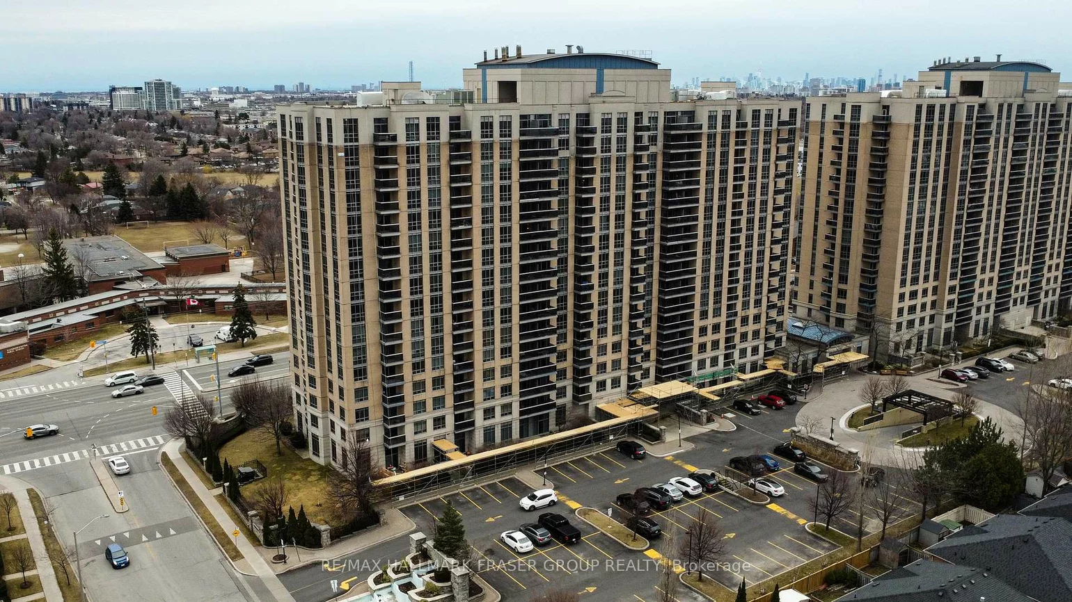 8, Mondeo, Dorset Park, Toronto