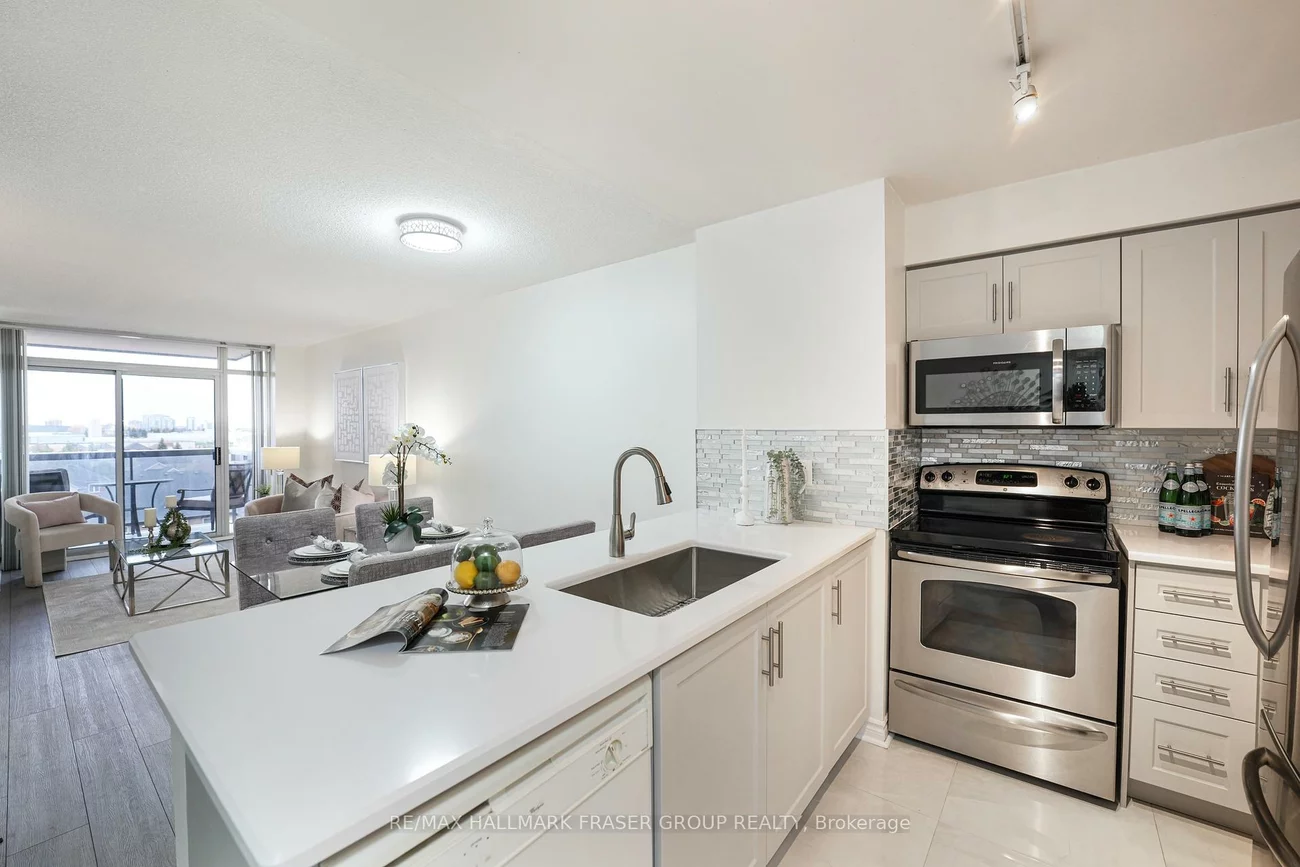 8, Mondeo, Dorset Park, Toronto