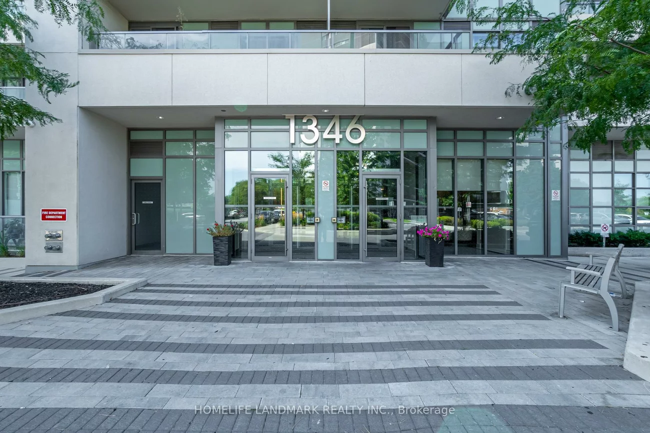 1346, Danforth, Eglinton East, Toronto