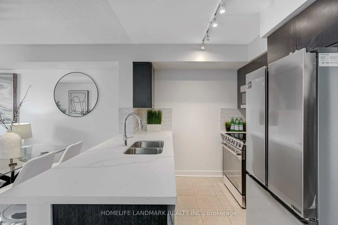 1346, Danforth, Eglinton East, Toronto