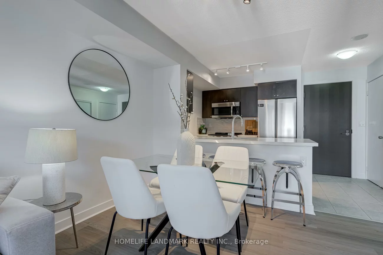 1346, Danforth, Eglinton East, Toronto