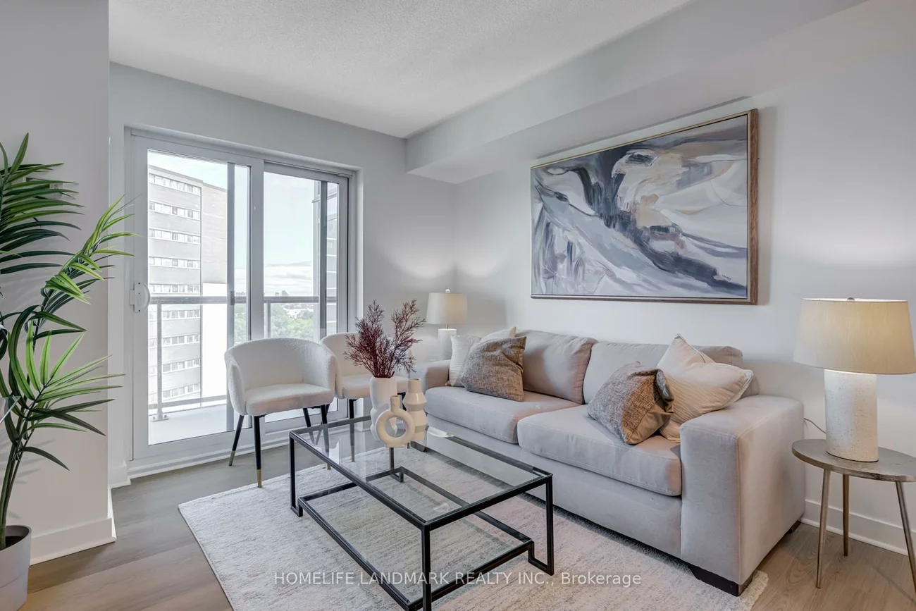 1346, Danforth, Eglinton East, Toronto