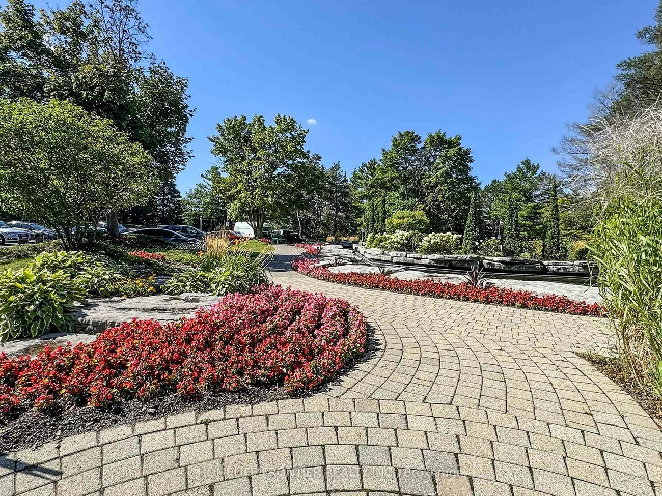 175, Bamburgh, Steeles, Toronto