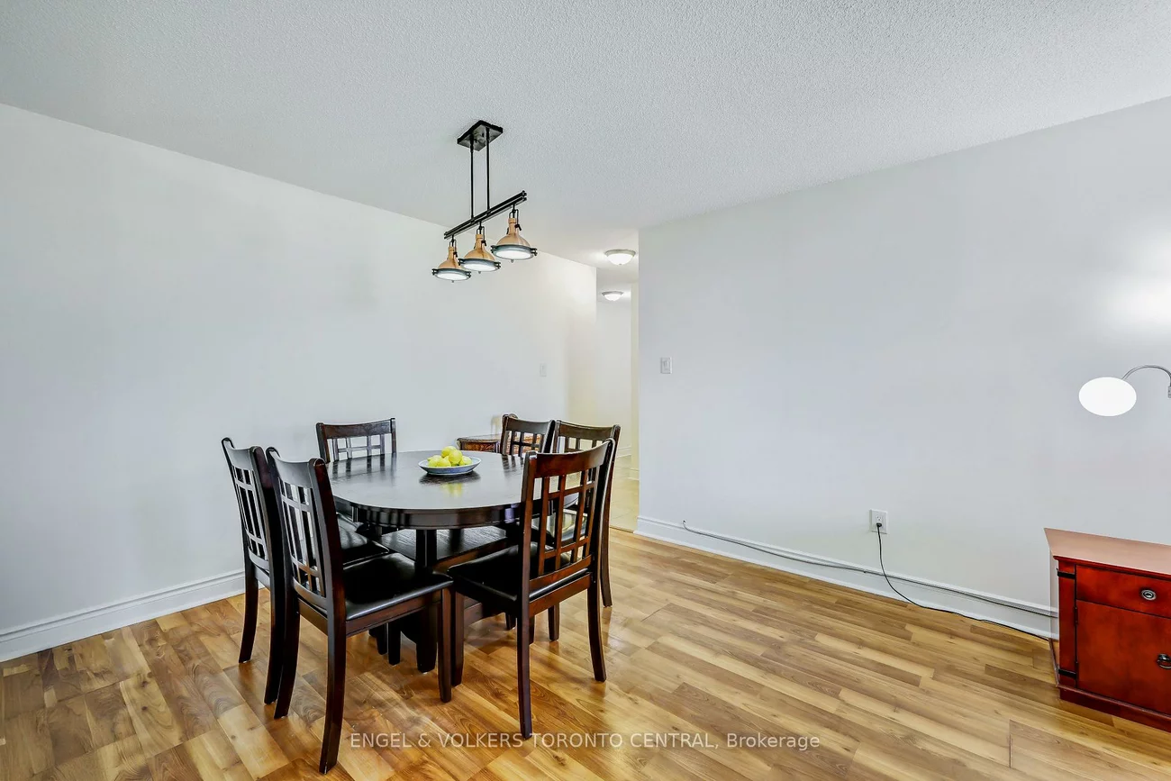 15, Sewells, Malvern, Toronto