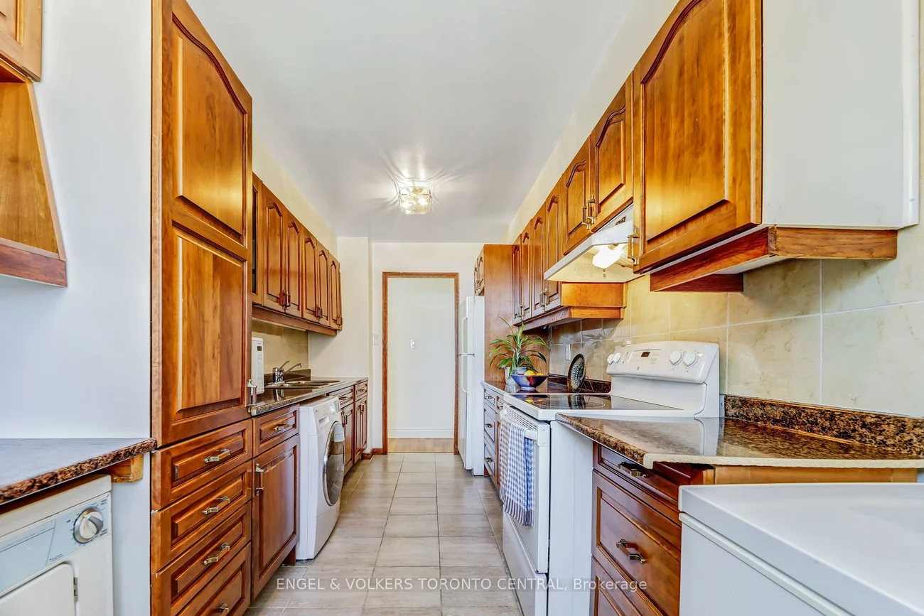 15, Sewells, Malvern, Toronto