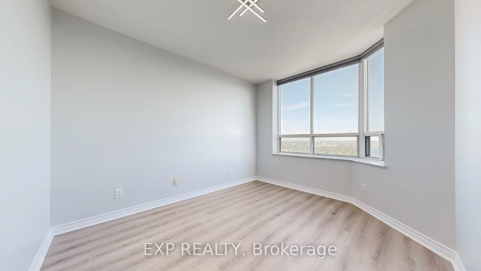 115, Omni, Bendale, Toronto