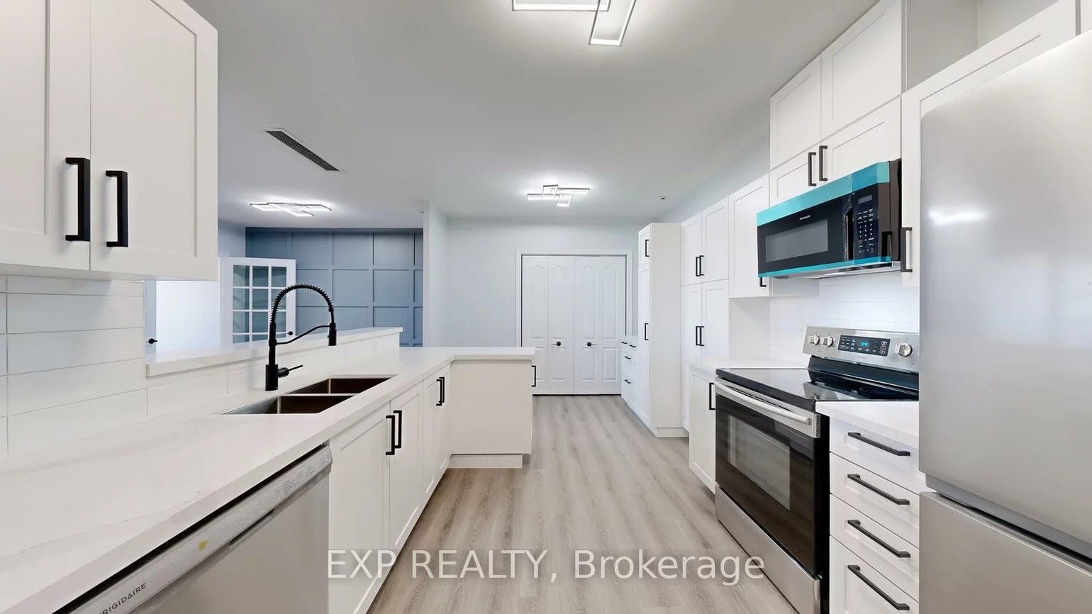 115, Omni, Bendale, Toronto