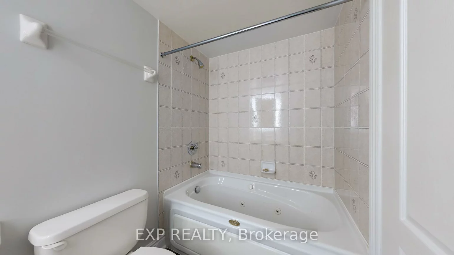 115, Omni, Bendale, Toronto